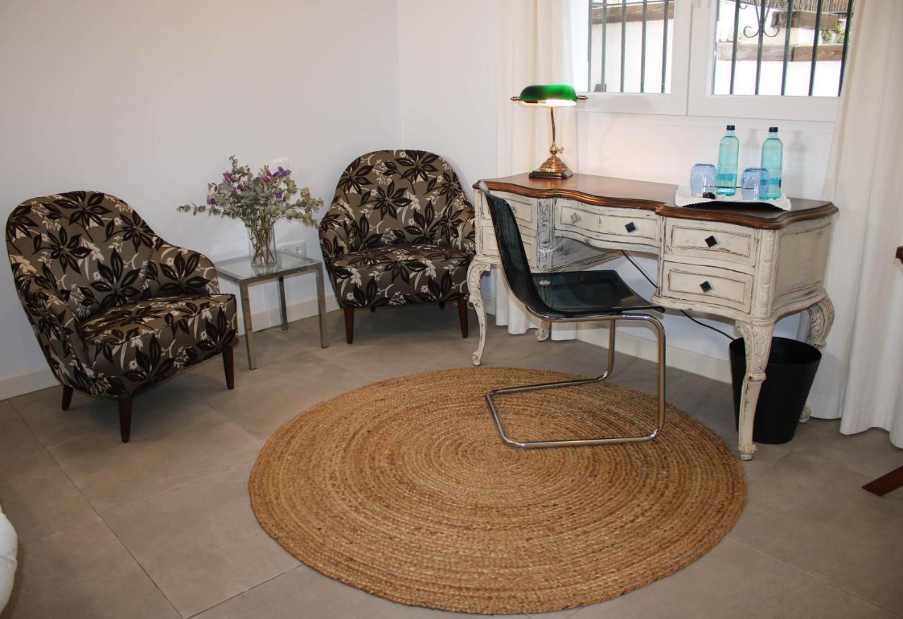 Suite Estudio Montana ตอร์เรโมลิโนส ภายนอก รูปภาพ