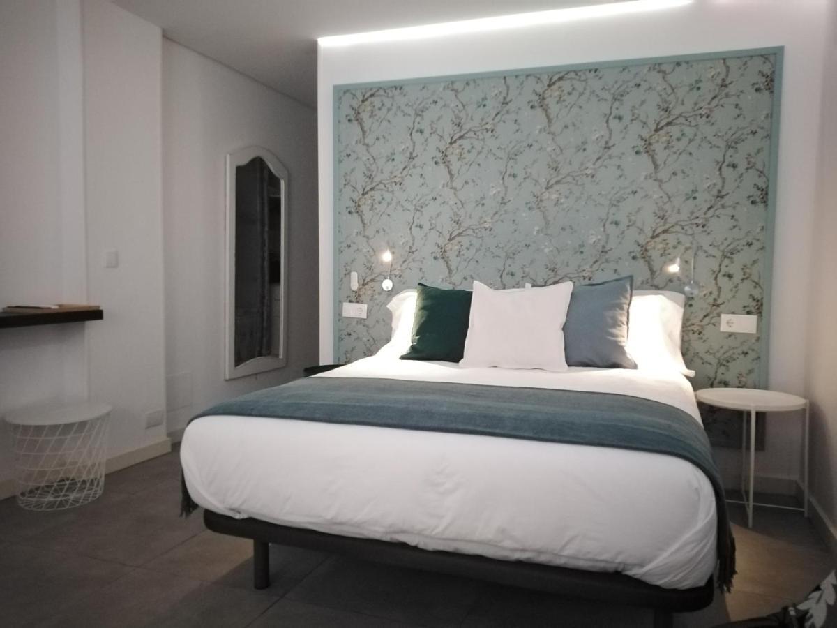 Suite Estudio Montana ตอร์เรโมลิโนส ภายนอก รูปภาพ
