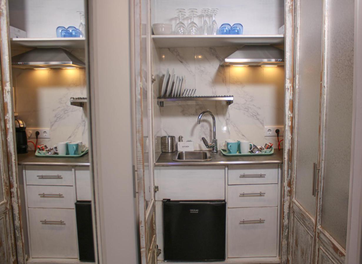 Suite Estudio Montana ตอร์เรโมลิโนส ภายนอก รูปภาพ